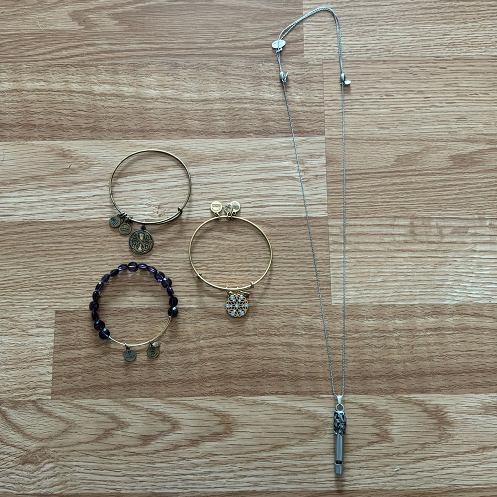 Alex and Ani jewelry bundle